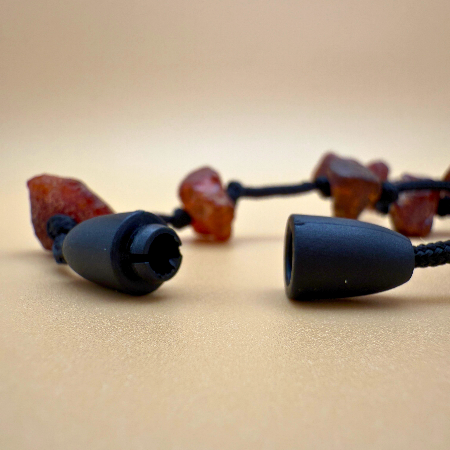 Rav hundekæde – naturlig flåtbeskyttelse