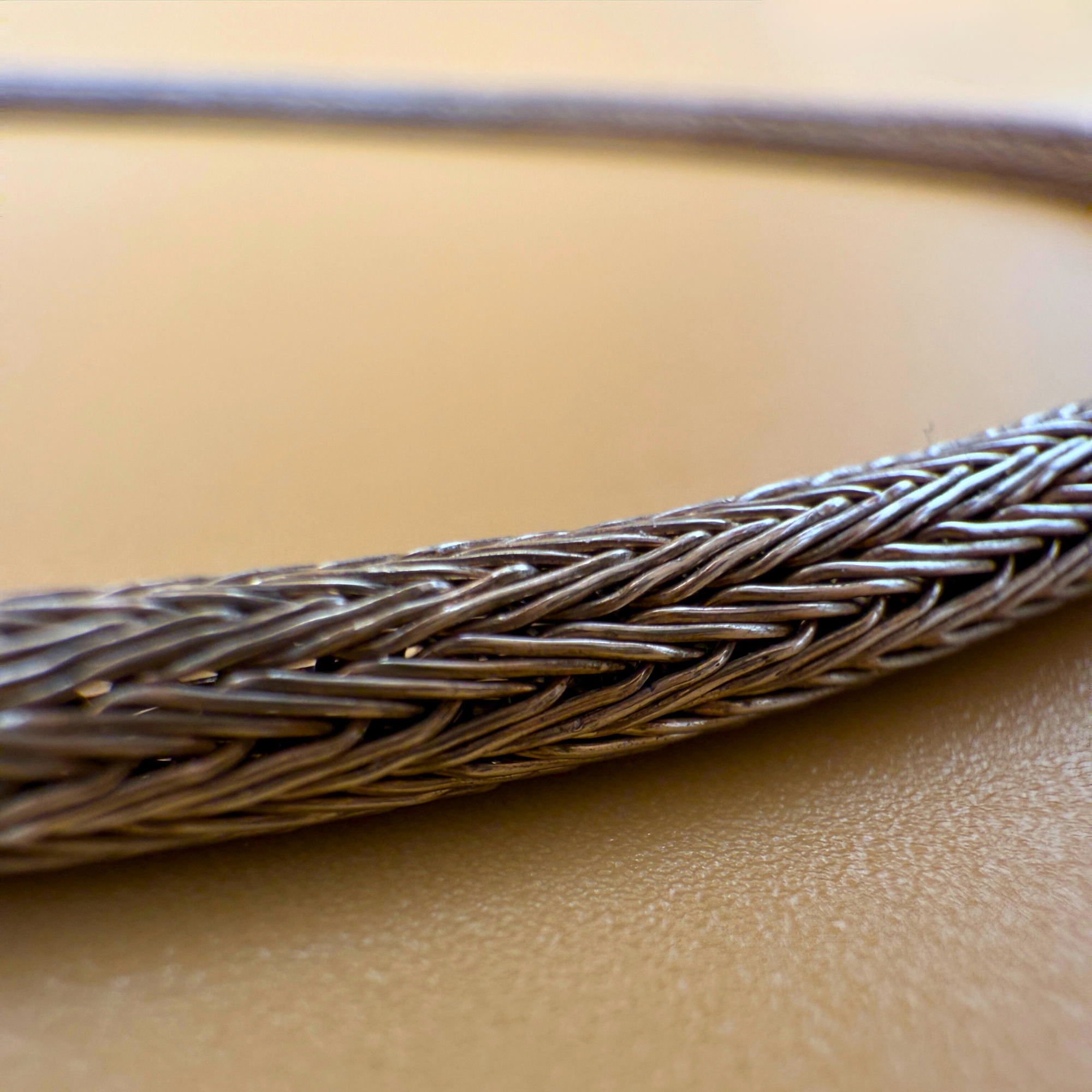 Doppelt gestrickte Silberkette