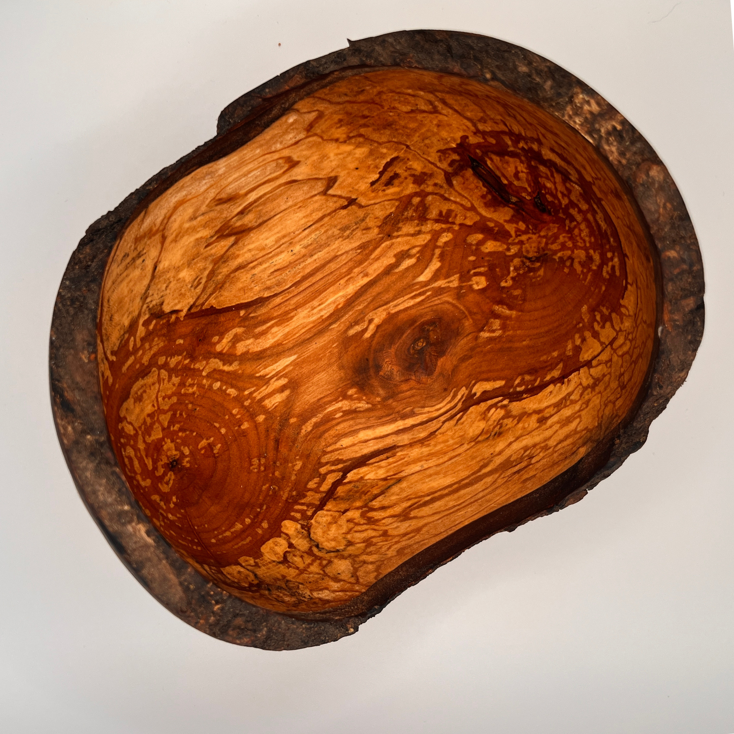 Holzschale mit rohem Rand Ⅱ