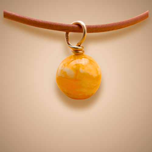 Creamy Swirl pendant