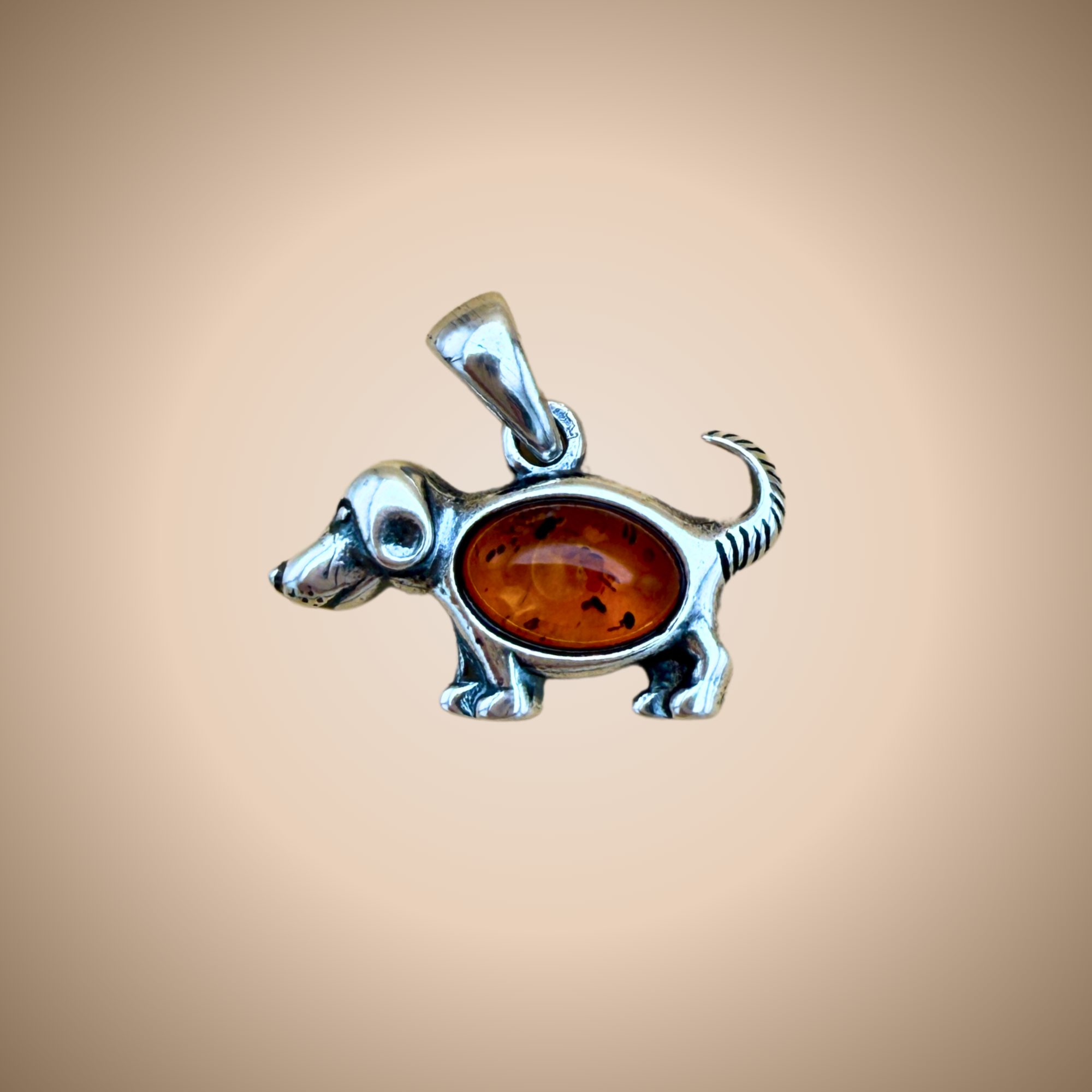 Dachshund Charm – Playful Pendant