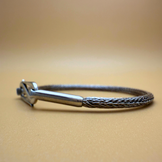 Handgestricktes Silberarmband – Doppelstich