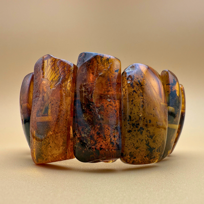 Bernsteinarmband für den Herbst