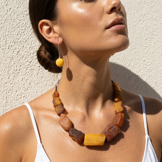 Raw Amber Necklace – deep rustic