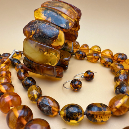 No. 1 Bernsteinohrringe – Mosslight