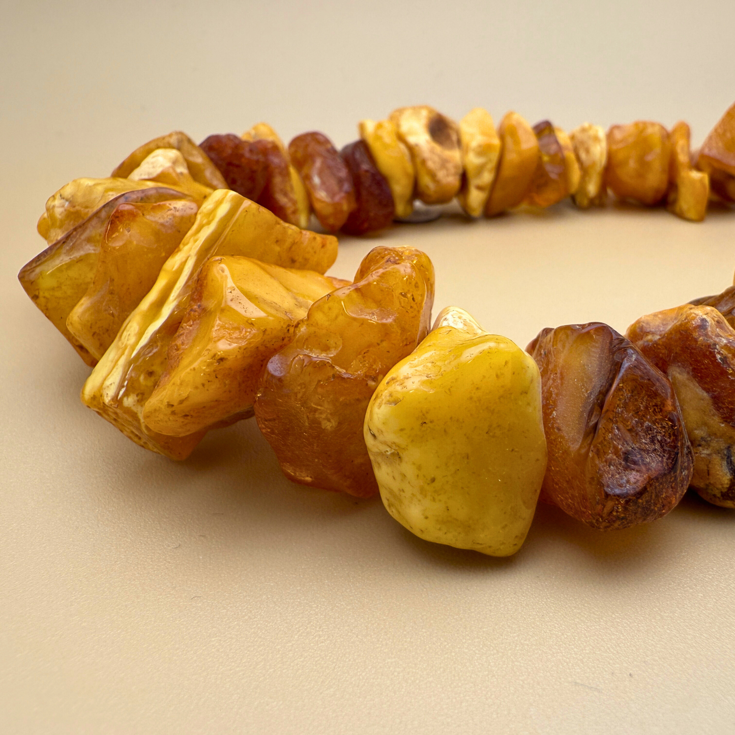 Milkstone Bernsteinkette – rustikal