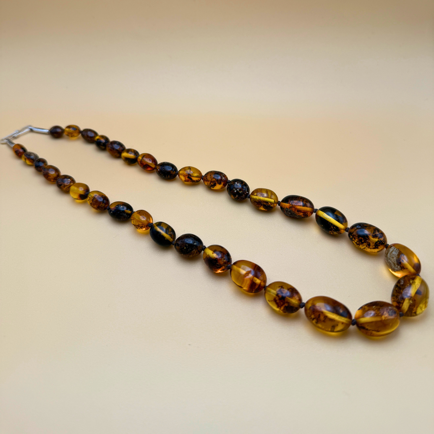 Mosslight Bernsteinkette Oval