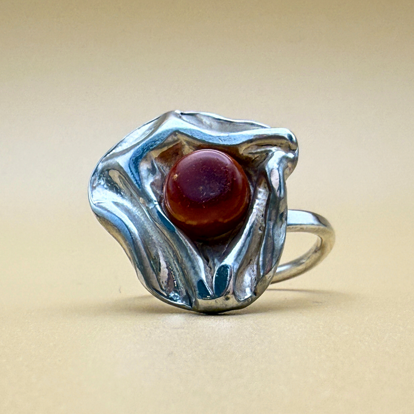Wave Ring – No. 2 – Antique Brown