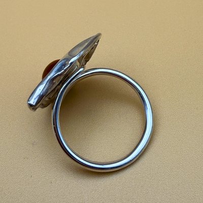 Wave Ring – No. 2 – Light cognac