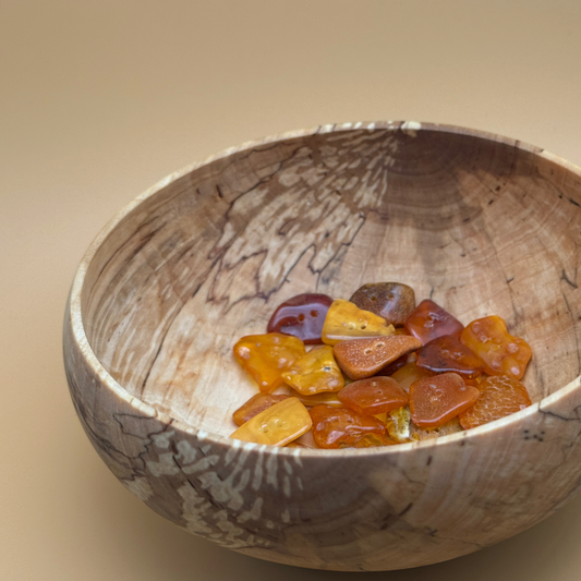 Polerede rav knapper