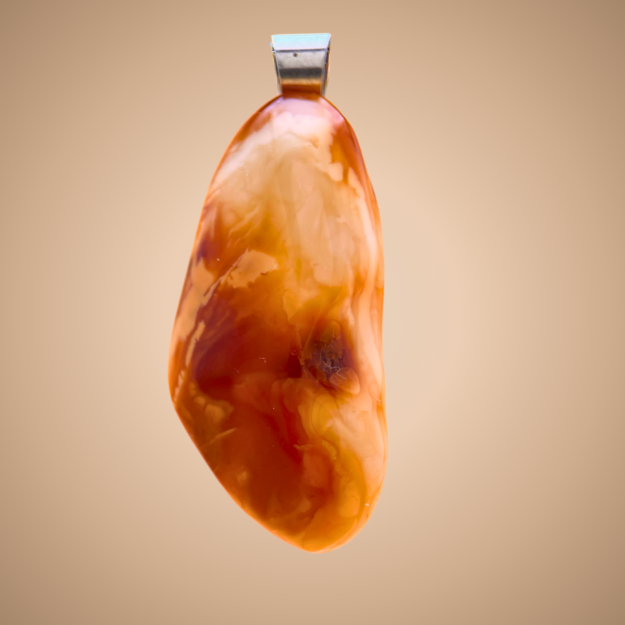 Toffee & Cream Pendant