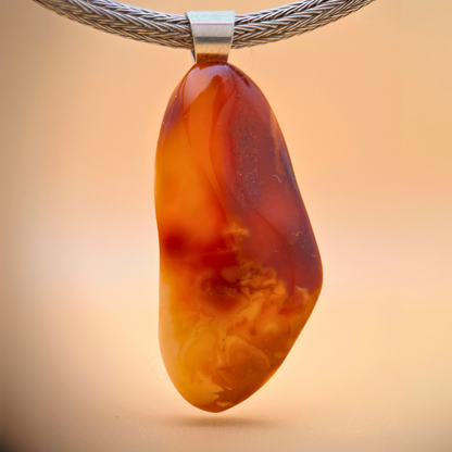 Toffee & Cream Pendant