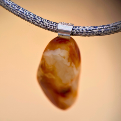 Toffee & Cream Pendant