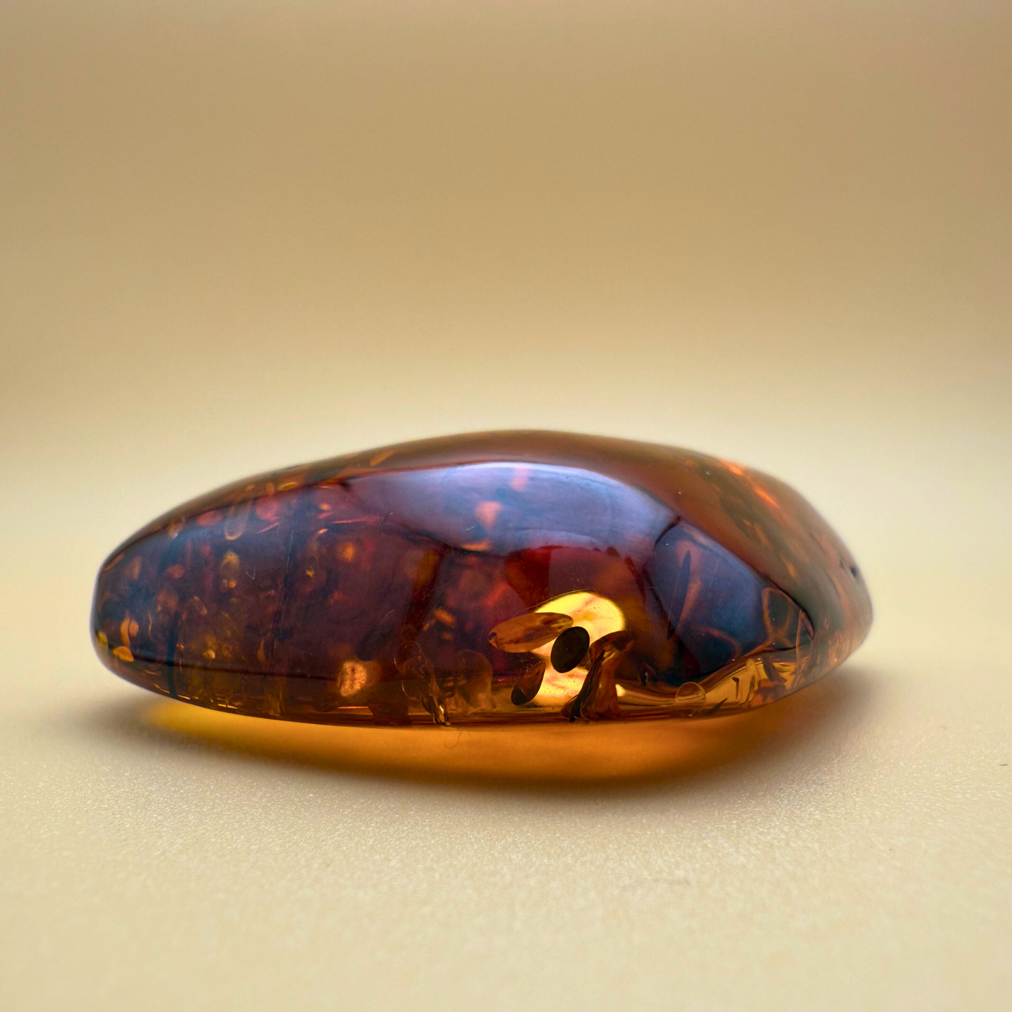Großer Cognac-Bernstein-Anhänger mit Sterling-Silber-Röhrchen
