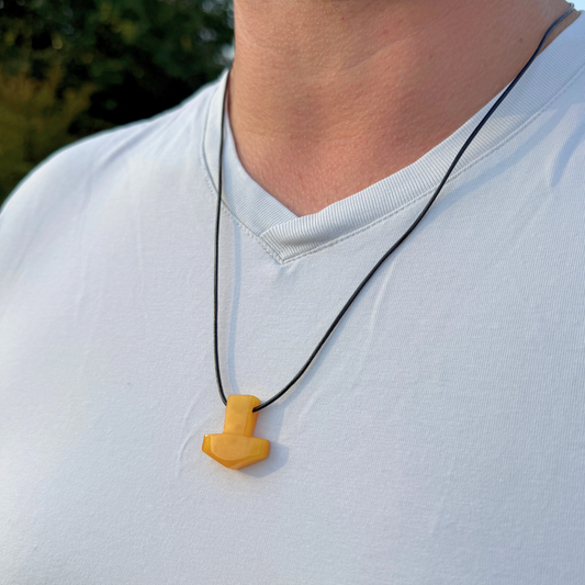 Thors hammer på lædersnor