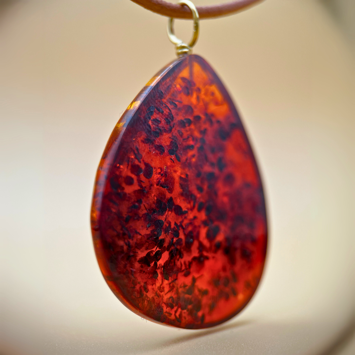 Golden Shimmer Drop