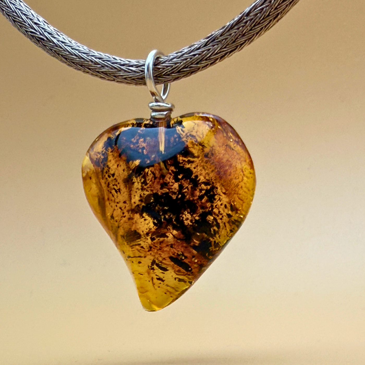 Dansing Heart pendant